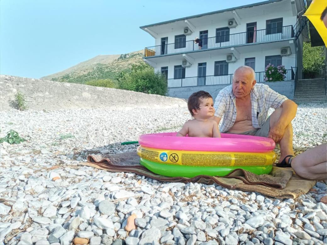 Rooms Lake View Balani Restaurant Shkodër Екстериор снимка