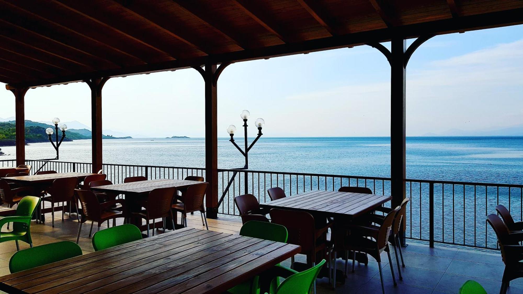 Rooms Lake View Balani Restaurant Shkodër Екстериор снимка