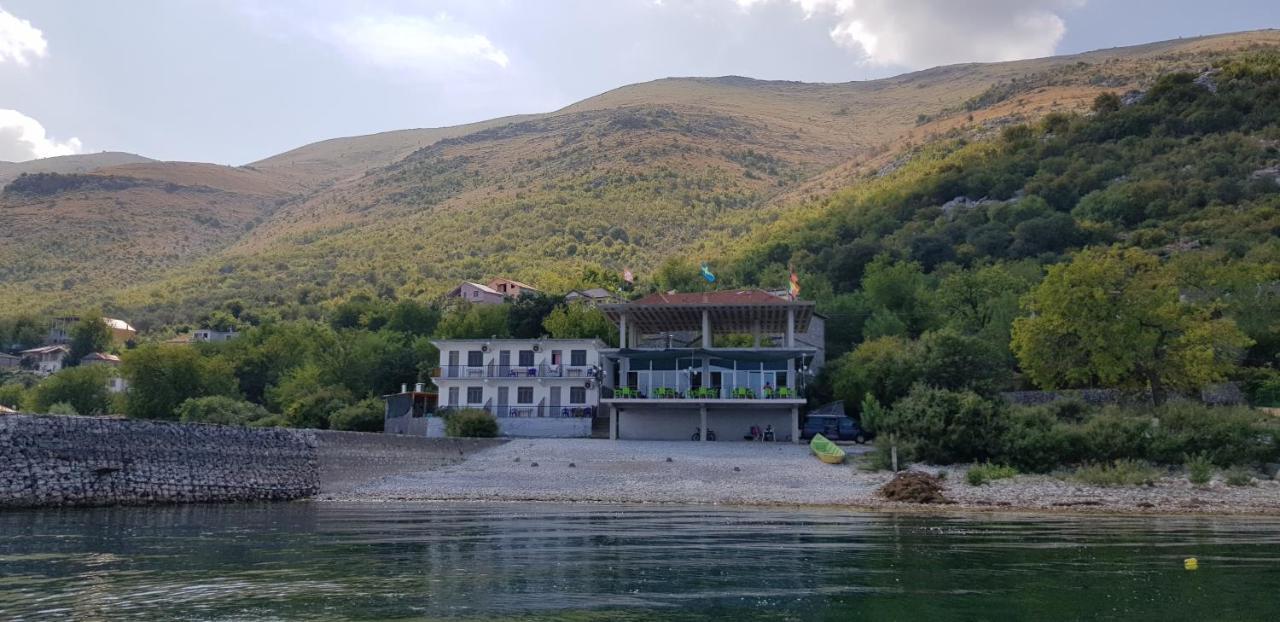 Rooms Lake View Balani Restaurant Shkodër Екстериор снимка