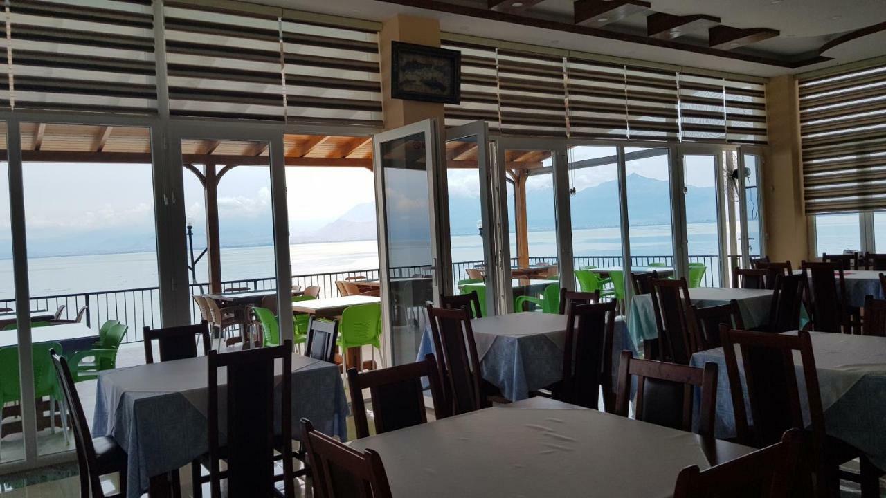 Rooms Lake View Balani Restaurant Shkodër Екстериор снимка